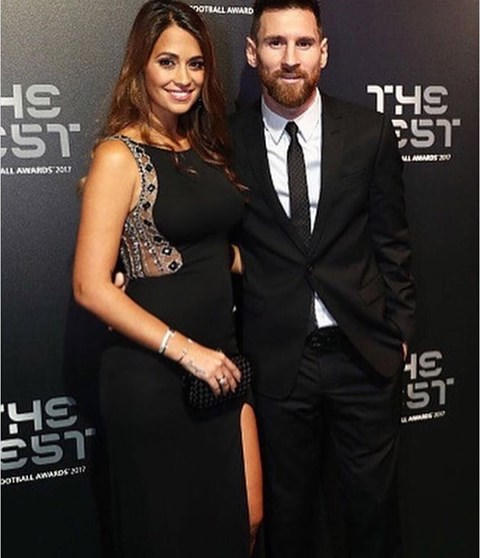 Dàn người đẹp nóng bỏng nhất của các danh thủ tại World Cup