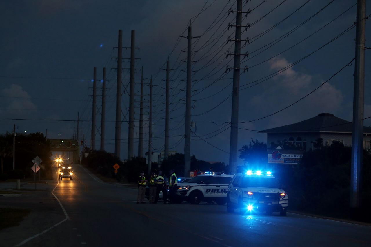 Mỹ gồng mình đối phó với bão mạnh nhất trong nhiều thập kỷ 