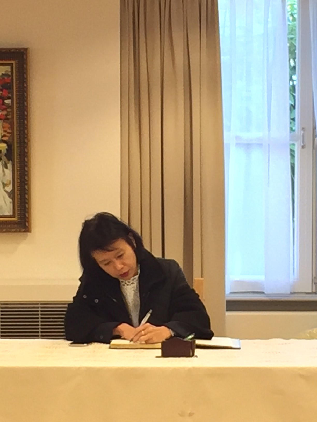 ĐSQ Việt Nam tại Hà Lan mở sổ tang và tổ chức viếng Chủ tịch nước Trần Đại Quang