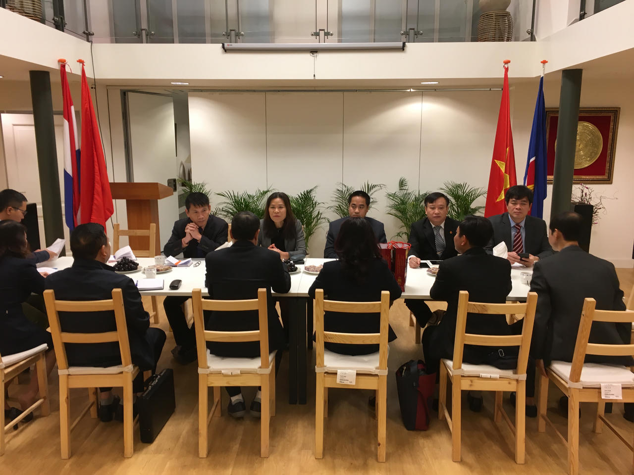 Đoàn Tổng cục Dự trữ Nhà nước làm việc tại Hà Lan