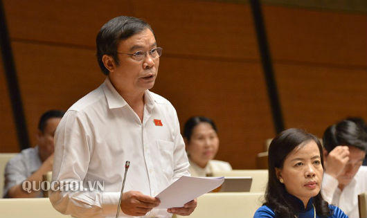 Phạm nhân có thể lao động ngoài trại giam, được ký hợp đồng lao động?