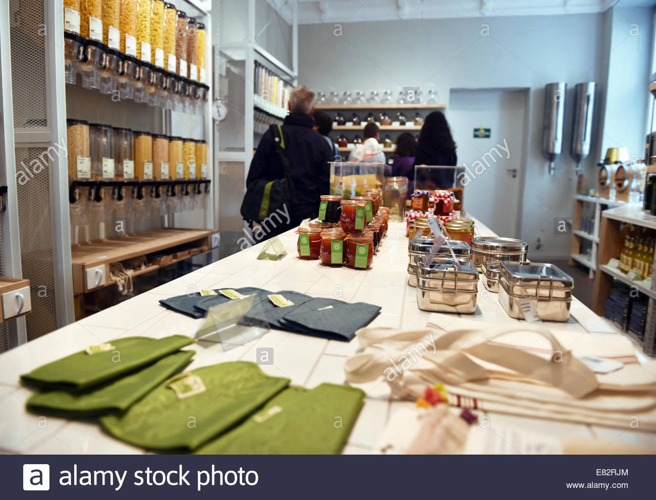 Xu hướng mua sắm không bao bì phát triển mạnh trên thế giới 