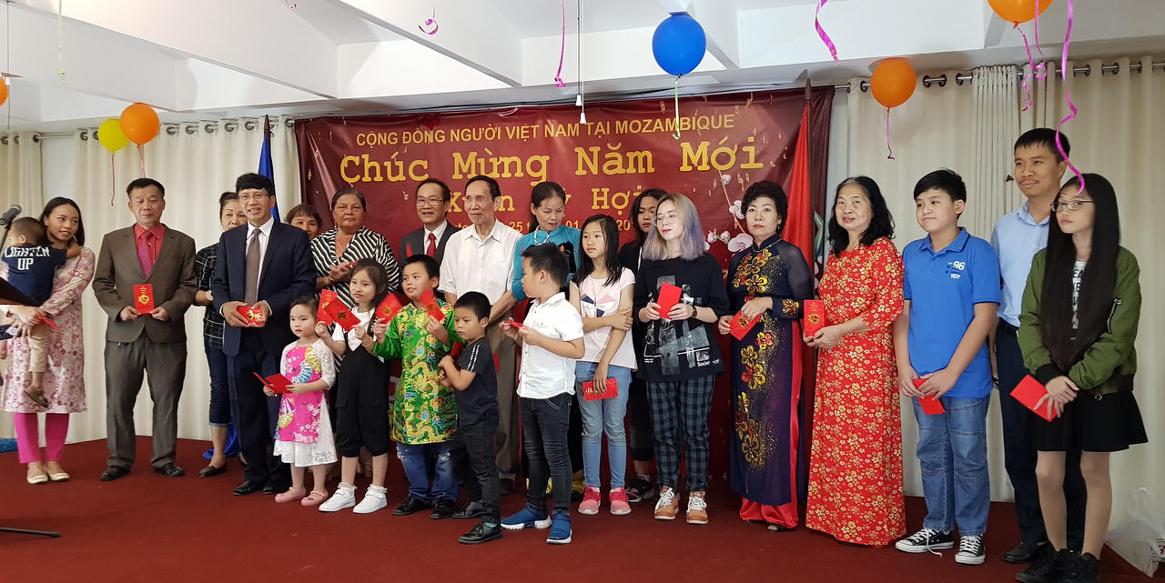 Cộng đồng người Việt tại Mozambique gặp gỡ mừng Xuân Kỷ Hợi