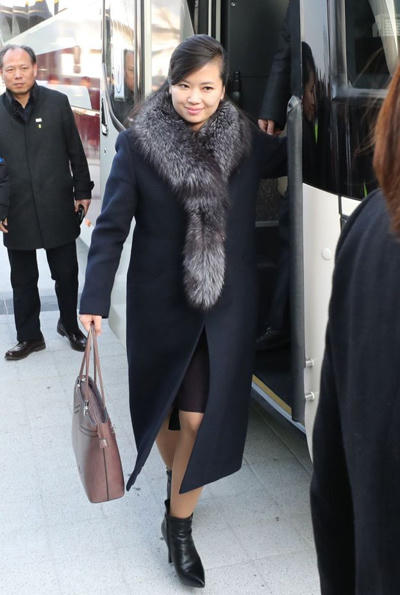 Chân dung 'người đẹp quyền lực' tháp tùng ông Kim dự các thượng đỉnh lịch sử