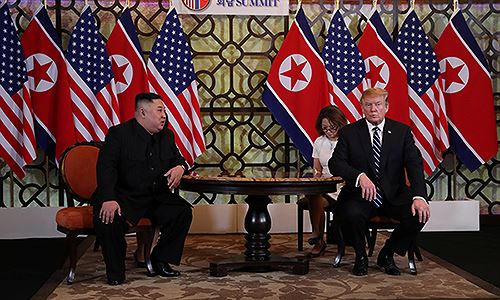 Ông Trump và ông Kim đang Hội nghị thượng đỉnh tại Metropole