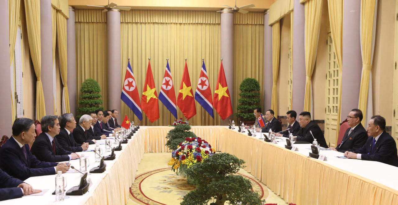 Tổng Bí thư, Chủ tịch nước Nguyễn Phú Trọng hội đàm với Chủ tịch Triều Tiên 