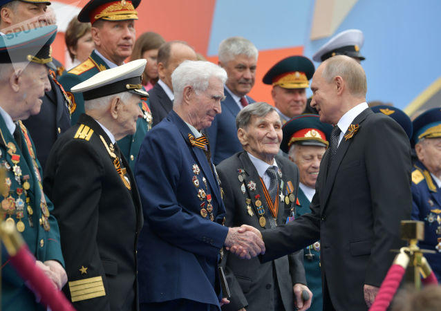 Hơn 13.000 binh sĩ, vũ khí tối tân Nga duyệt binh Ngày Chiến thắng