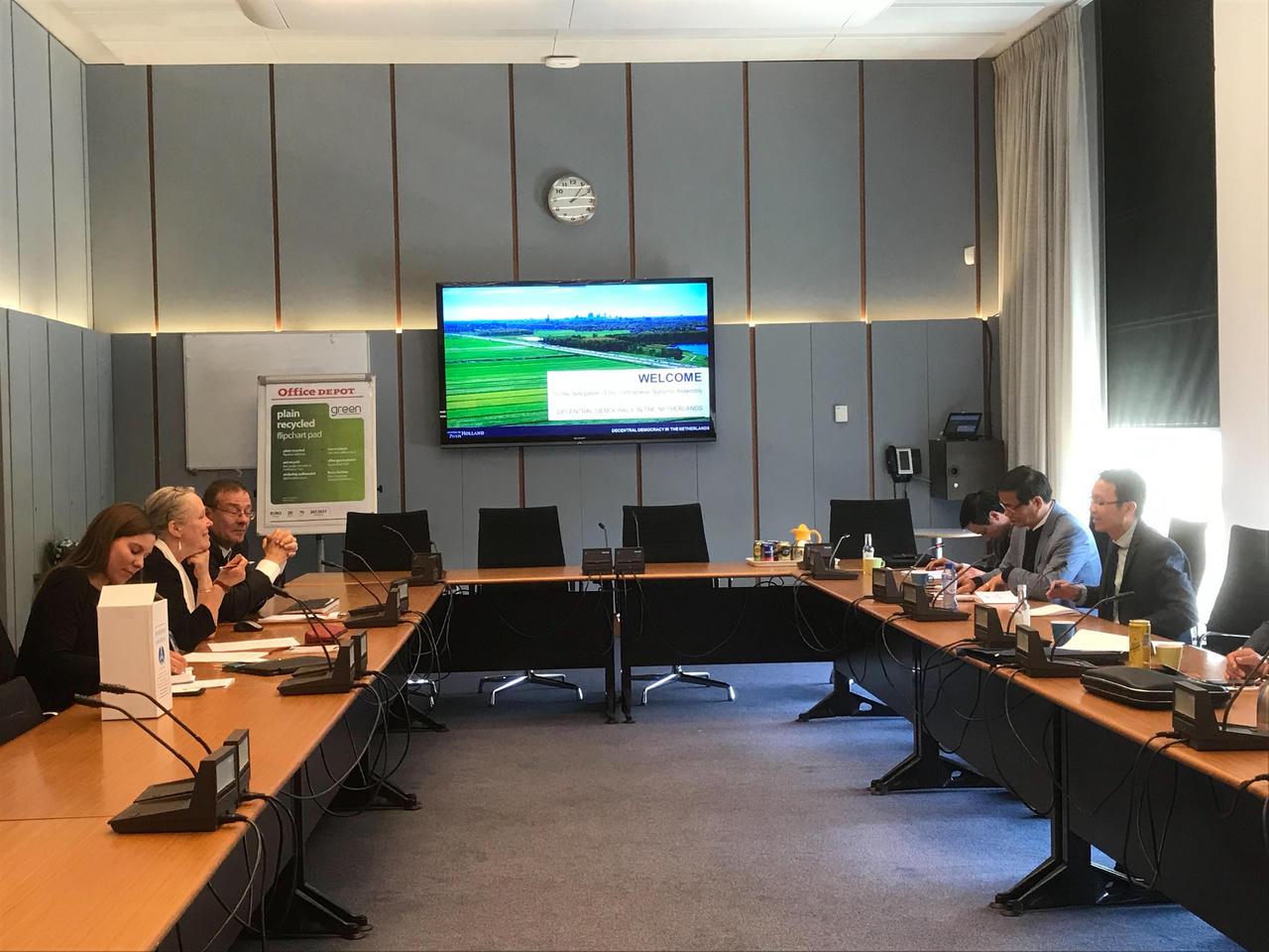 Đoàn Ủy ban Pháp luật Quốc hội thăm làm việc tại Hà Lan