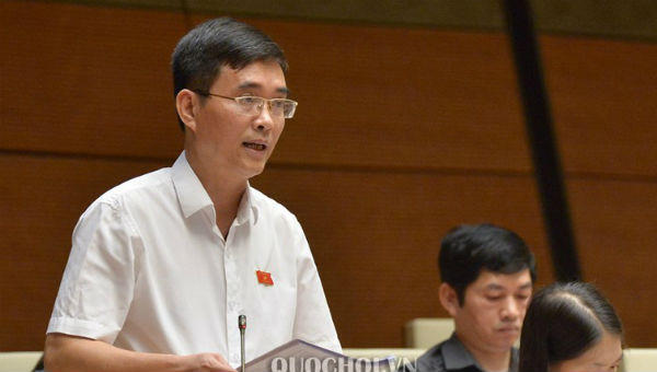 'Quốc hội không quyết định danh mục dự án là bước lùi cho phân bổ ngân sách'