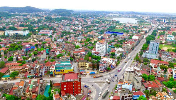 Sắp xếp các đơn vị hành chính cấp huyện, xã 'vướng' cán bộ dôi dư