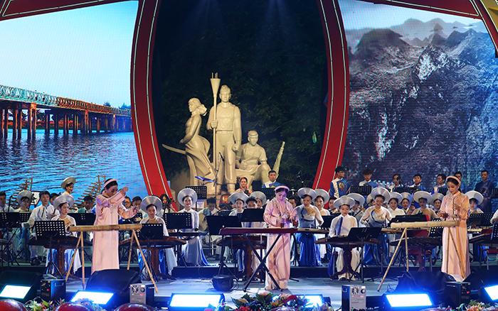 Sôi nổi các hoạt động chào mừng kỷ niệm 68 năm Ngày Giải phóng Thủ đô