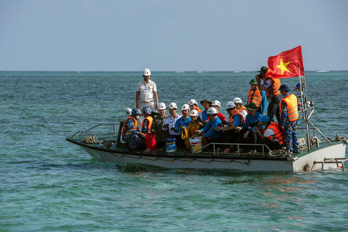 Hà Nội thiết thực hướng về biển đảo