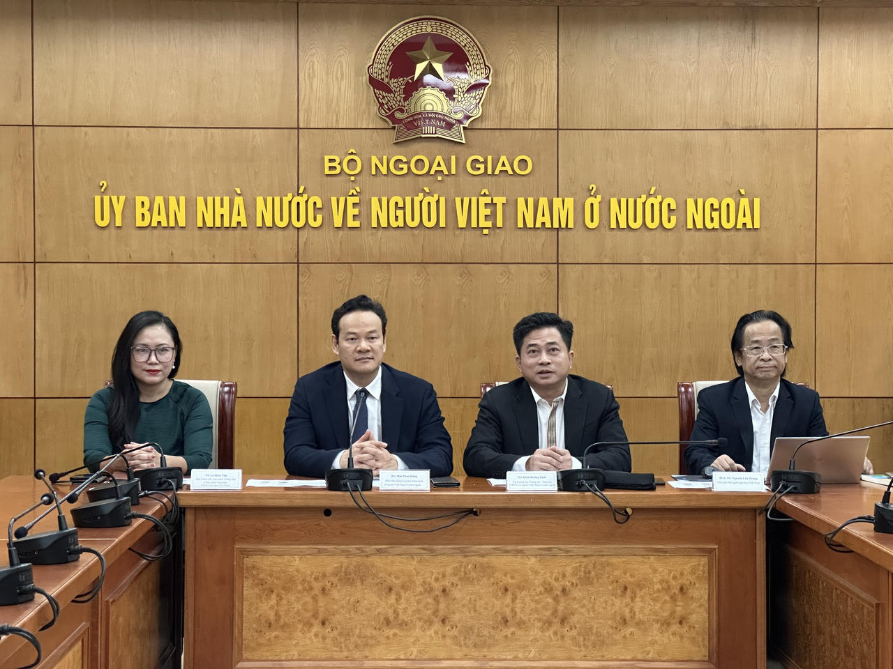 Tạo môi trường thuận lợi cho việc gìn giữ tiếng Việt trong cộng đồng kiều bào