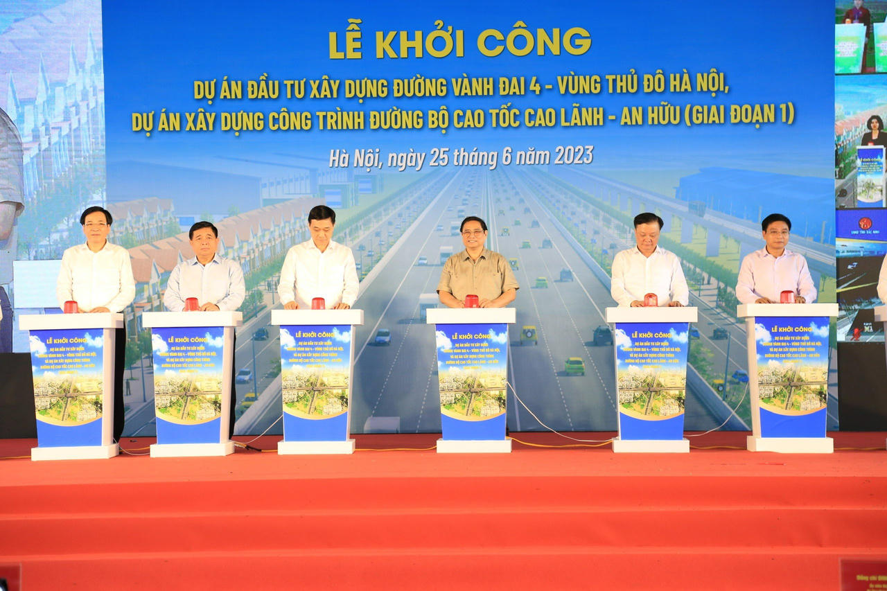 Thủ tướng phát lệnh khởi công Dự án đường vành đai 4 - Vùng Thủ đô Hà Nội
