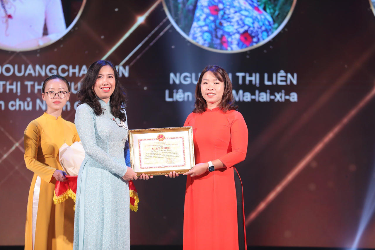 Tạo động lực học tập và sử dụng tiếng Việt trong đồng bào ta ở nước ngoài