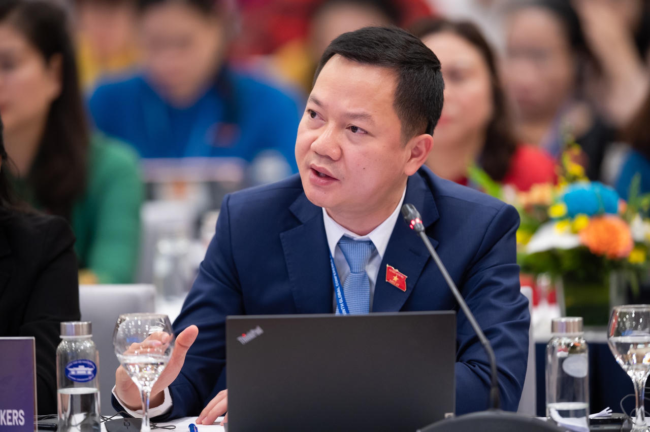 Thúc đẩy tôn trọng đa dạng văn hóa vì sự phát triển bền vững 