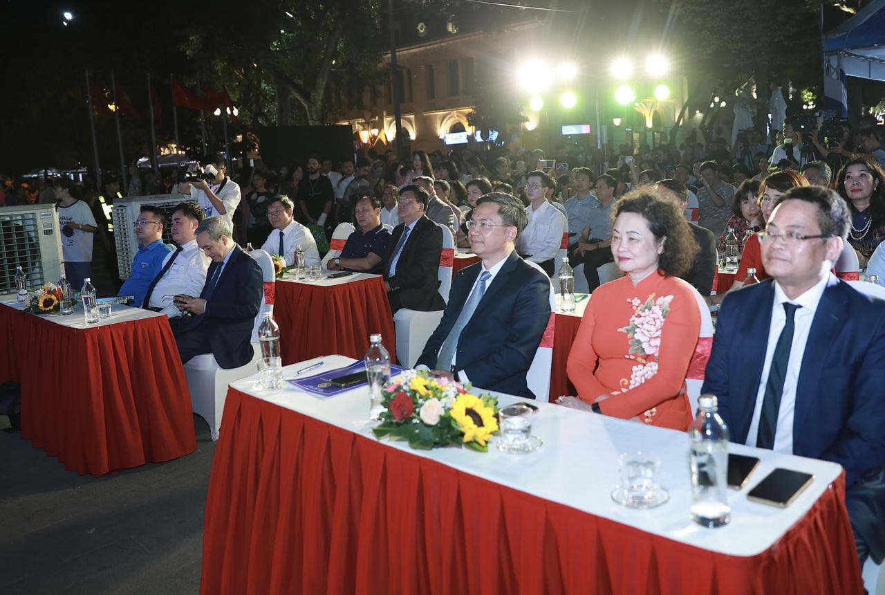 Khai mạc Hội Sách Hà Nội lần thứ VIII năm 2023: “Thắp lửa tri thức - Kiến tạo tương lai”