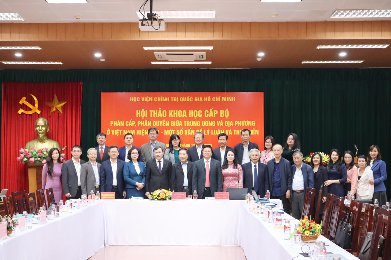 Tăng cường phân cấp, phân quyền đáp ứng yêu cầu đổi mới