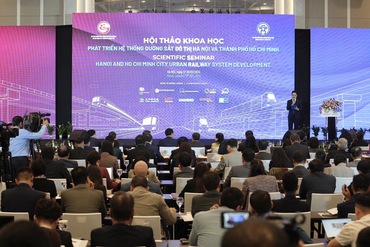 Khai mạc Hội thảo Phát triển hệ thống đường sắt đô thị Hà Nội và TP Hồ Chí Minh