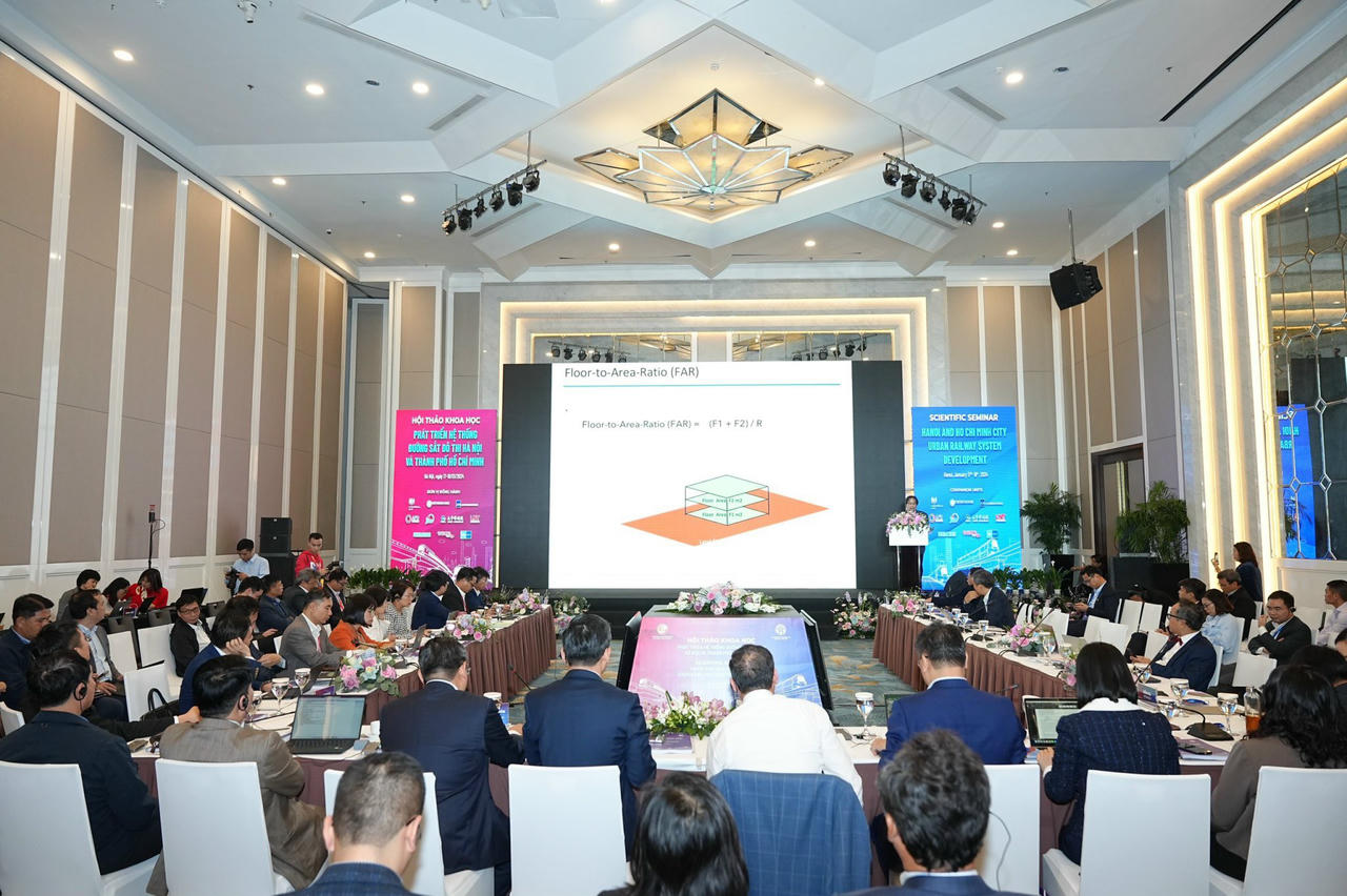 Phát triển hệ thống đường sắt đô thị: Huy động nguồn lực từ đất đai để thực hiện