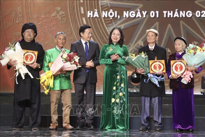 Vinh danh 72 tác phẩm xuất sắc về xây dựng Đảng