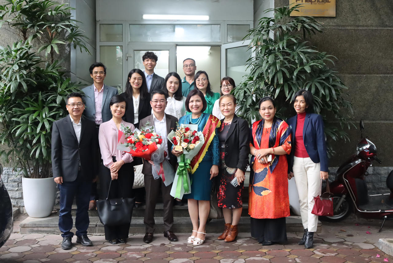 Trang trọng vinh danh Gương sáng Pháp luật Lê Thị Tuyết Mai