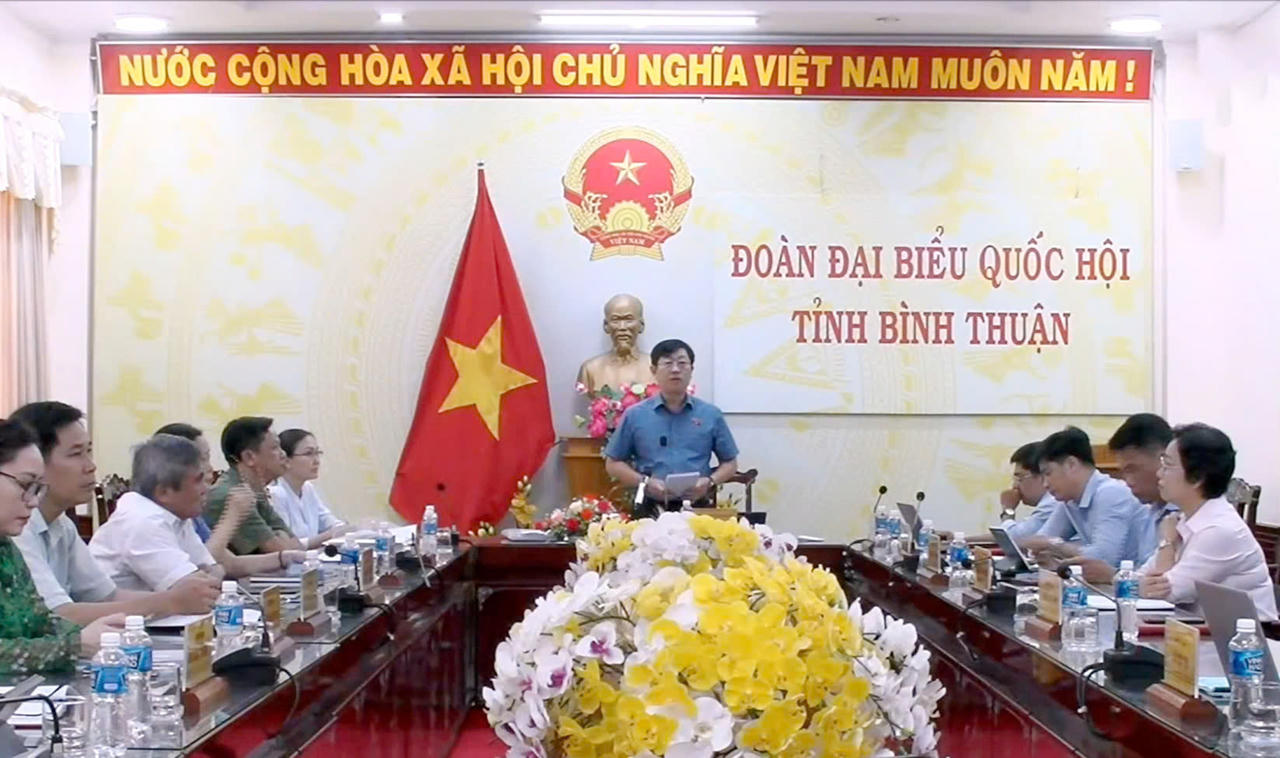 Tăng cường công tác kiểm tra, ban hành văn bản quy phạm pháp luật