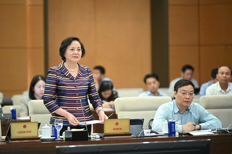 Đẩy mạnh phân cấp, phân quyền, phát huy vai trò của chính quyền địa phương