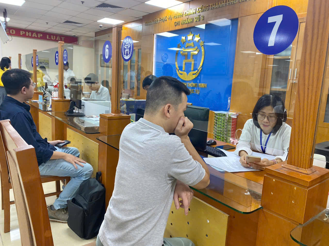 Ngày đầu vận hành mô hình mới tại các phường trên địa bàn thành phố Hà Nội