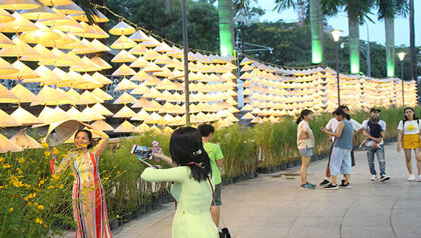 Đặc sắc không gian lễ hội Festival nghề truyền thống Huế