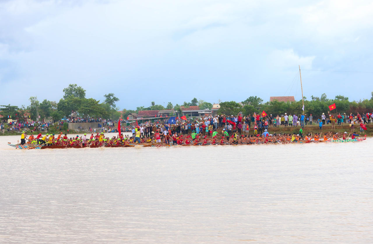 Quảng Bình: Hoàn tất khâu chuẩn bị cho Lễ hội bơi đua thuyền truyền thống 2/9 trên sông Kiến Giang
