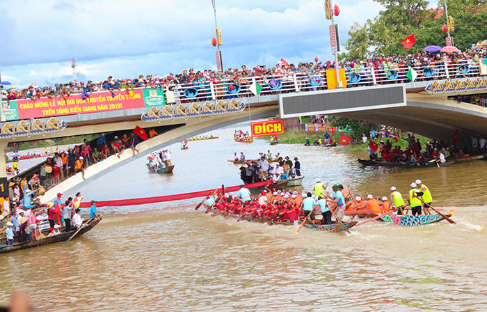 Quảng Bình: Hoàn tất khâu chuẩn bị cho Lễ hội bơi đua thuyền truyền thống 2/9 trên sông Kiến Giang