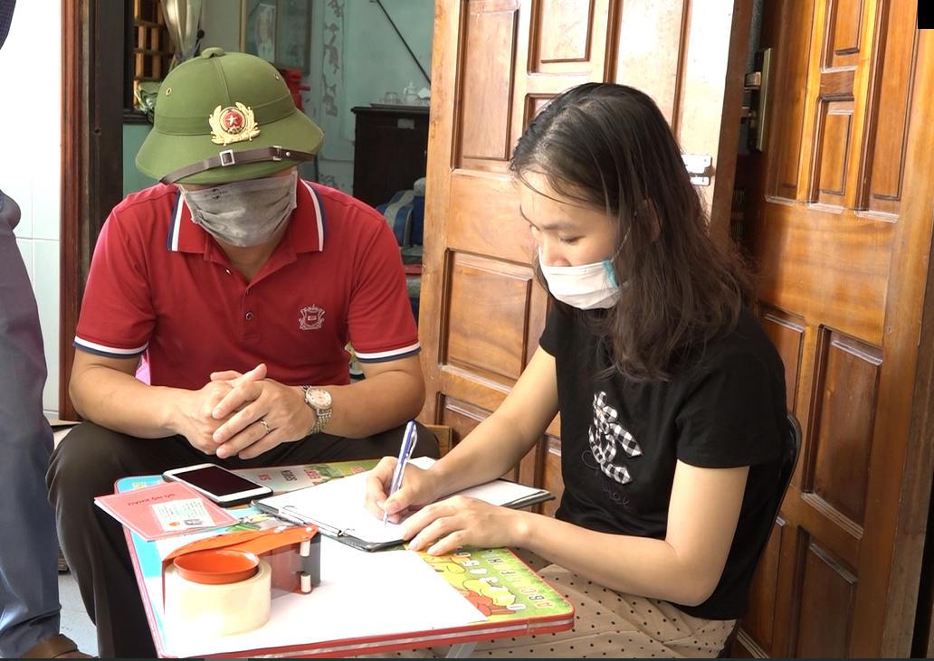 ‘Tuýt còi’ cơ sở kinh doanh chứa gần 1 tấn mỹ phẩm không rõ nguồn gốc ở Quảng Bình