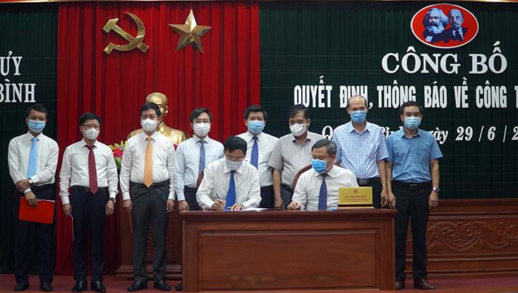 Quảng Bình điều động, bổ nhiệm 8 cán bộ, lãnh đạo chủ chốt