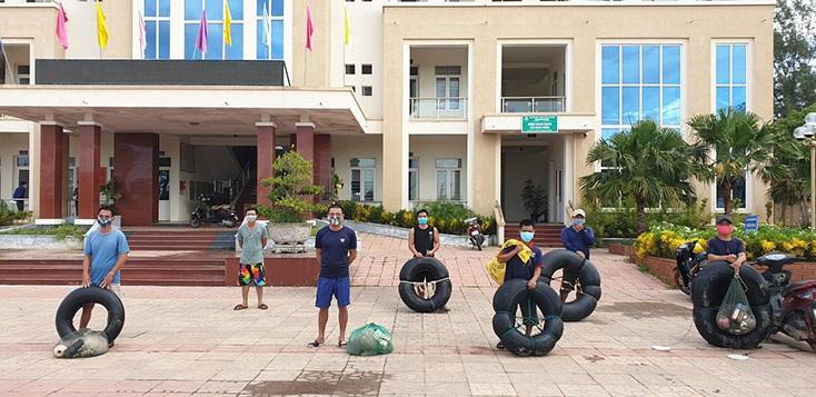 Xử phạt gần 100 trường hợp vi phạm quy định phòng chống dịch sau 4 ngày giãn cách