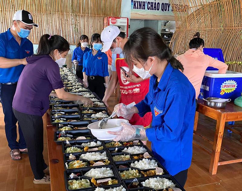 Thiết thực mô hình ‘shipper xanh’ trong những ngày giãn cách