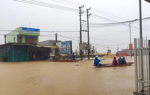 Hai người mất tích, hơn 1.300 hộ ngập lụt do mưa lũ 