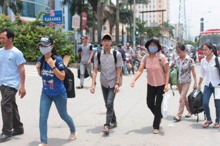 Xử lý nghiêm hiện tượng tăng giá xe khách dịp Tết