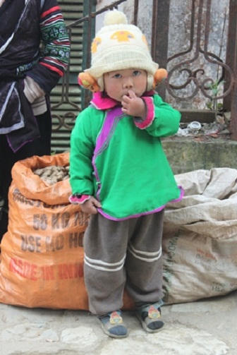 Chợ Sapa rực rỡ ngày cận tết