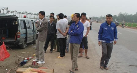 Lái xe say rượu hại chết người đi bộ