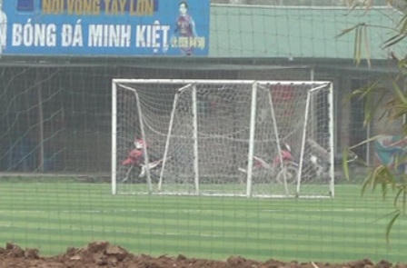 Công viên hồ điều hòa Nhân Chính sẽ là bãi đất lộn xộn đến bao giờ?