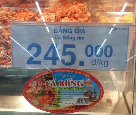 Co.op Mart Hoàng Mai phủ nhận bán hàng hết “đát“