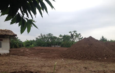 Để bãi đá sông Hồng tiếp tục hoạt động, quận Tây Hồ coi thường “lệnh” TP Hà Nội