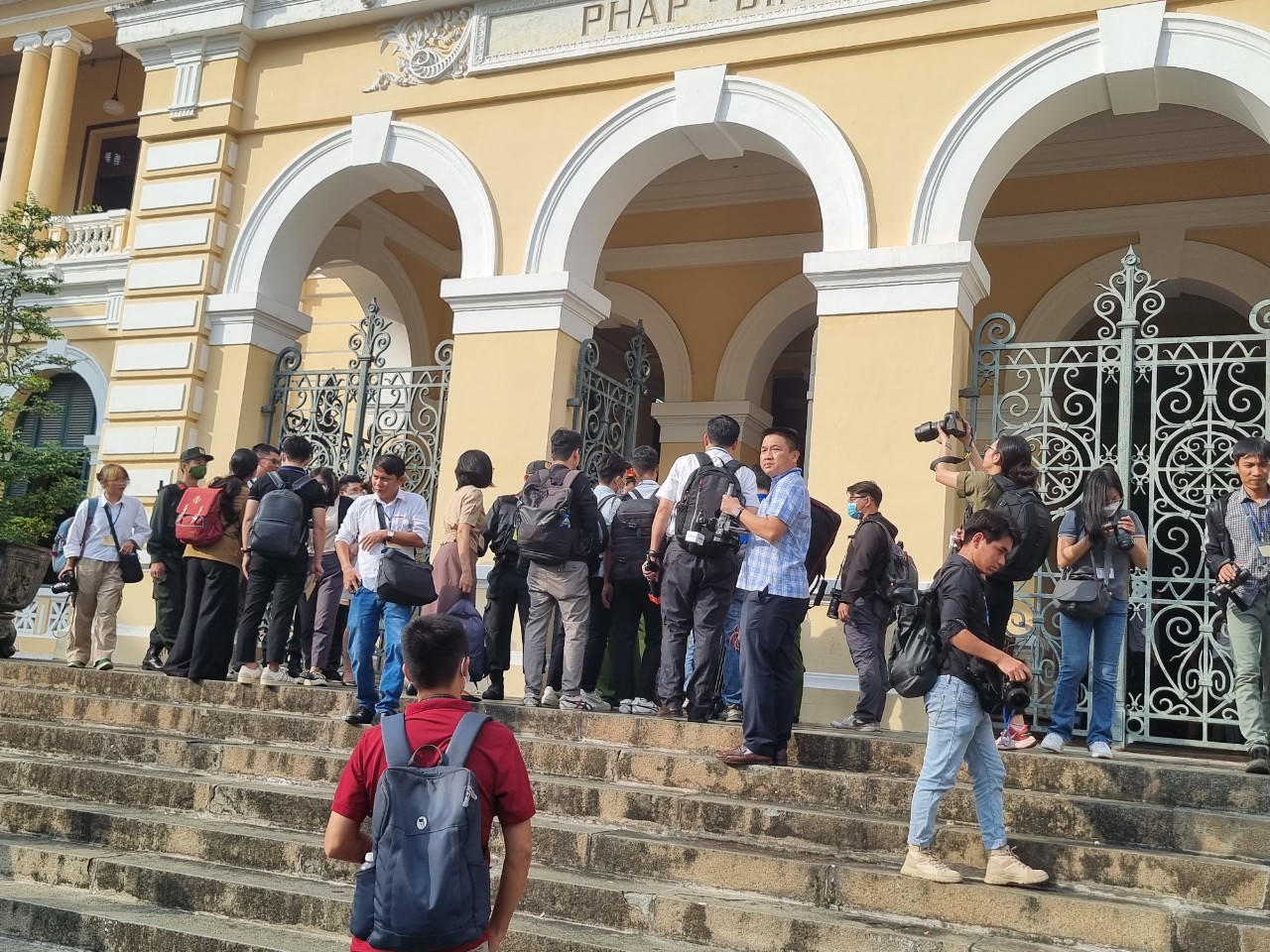 An ninh được siết chặt tại phiên tòa xét xử bà Nguyễn Phương Hằng