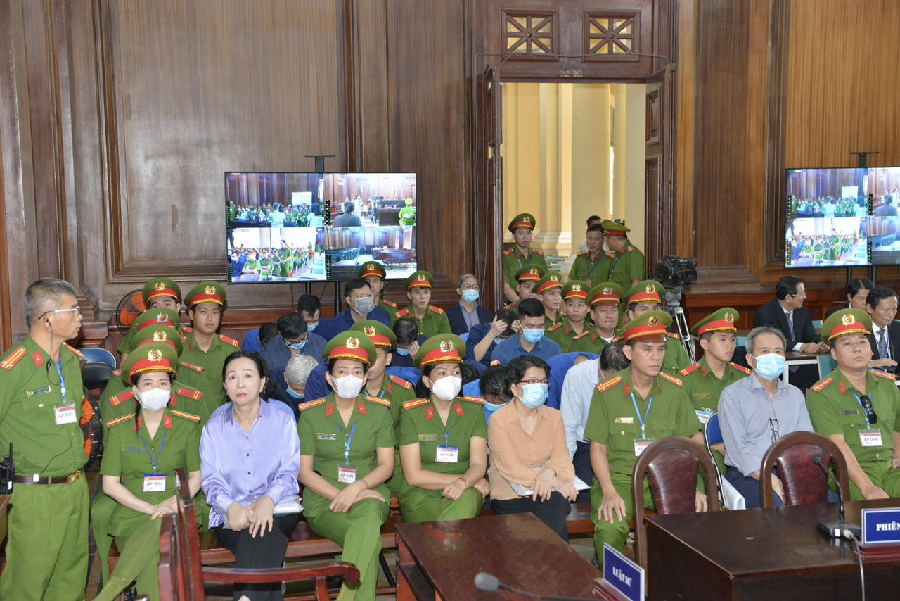 Các bị cáo trong đại án tại SCB mong khắc phục để hưởng khoan hồng