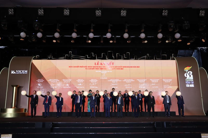 VICEM kỷ niệm 93 năm Ngày truyền thống ngành Xi măng Việt Nam