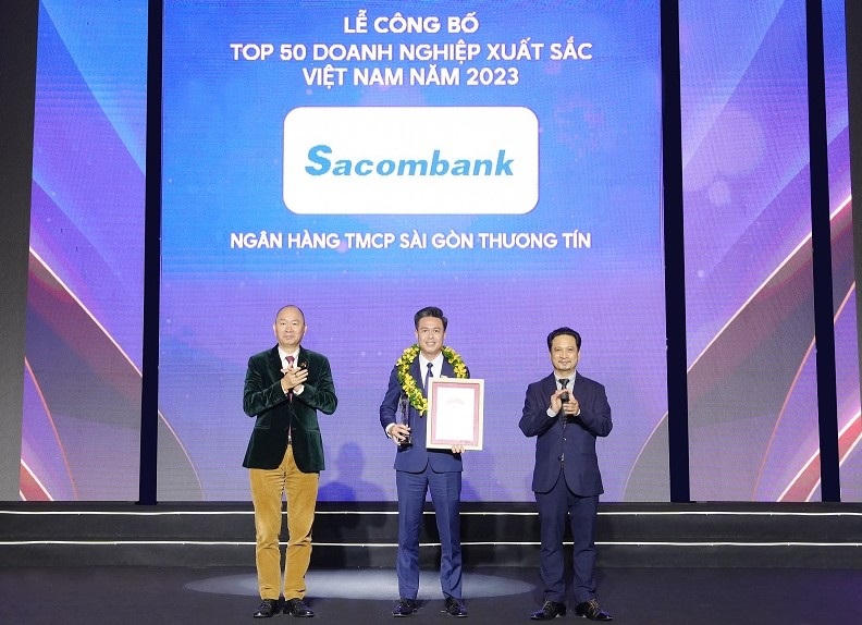 Sacombank 12 năm liên tiếp vào 'Top 50 Doanh nghiệp xuất sắc nhất Việt Nam'