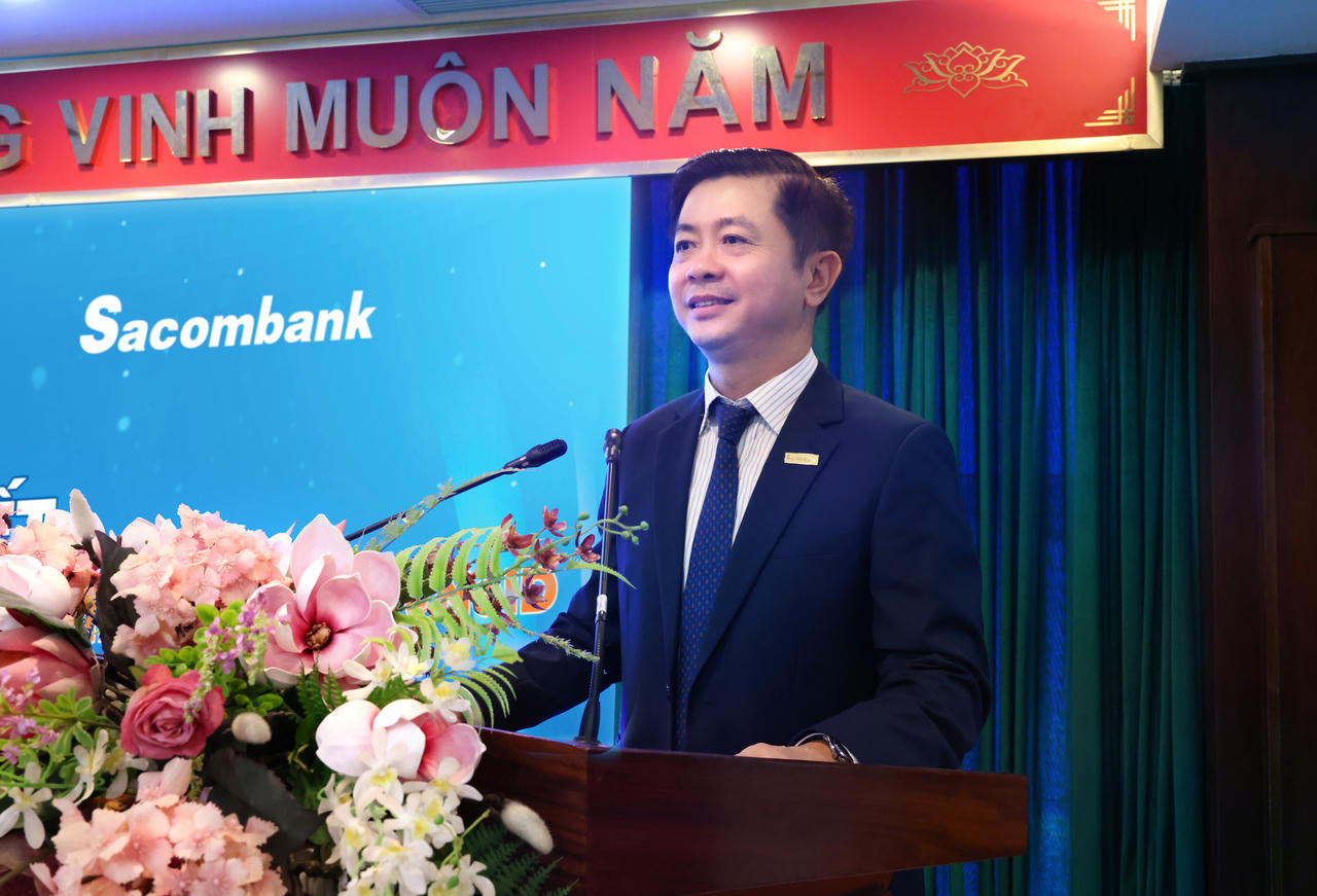 Cập nhật sinh trắc học tại Sacombank dễ dàng qua VNeID