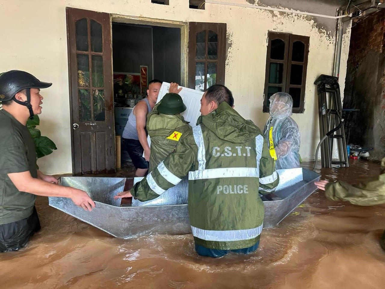 Mưa lũ tại Lạng Sơn làm 3 người bị thương và thiệt hại nhiều tỷ đồng