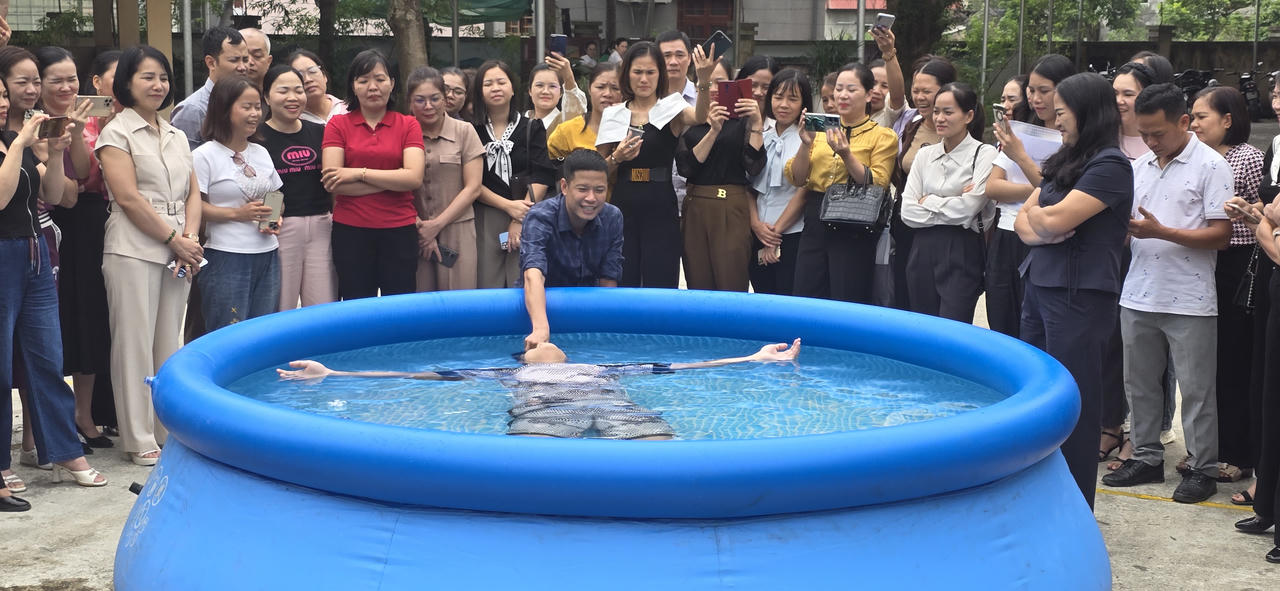 Bồi dưỡng kỹ năng an toàn cho giáo viên